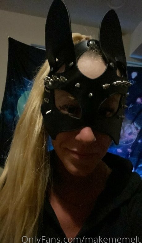 makememelt モデル 写真