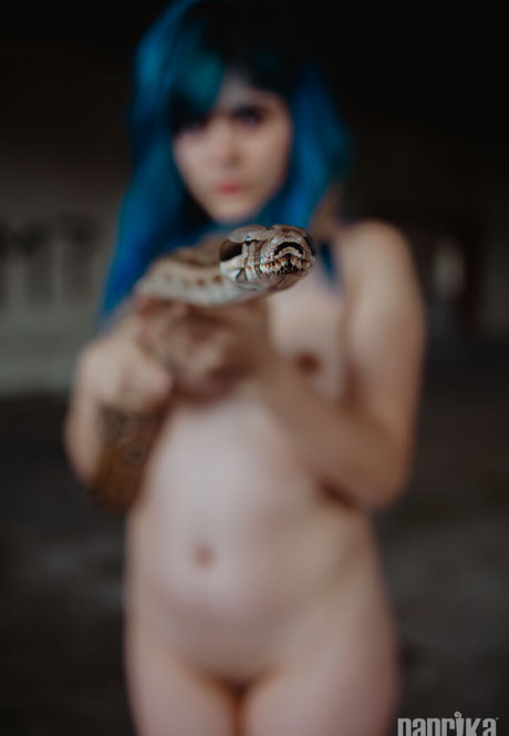 若い黒人女性オンリーファンズ ヌード 画像