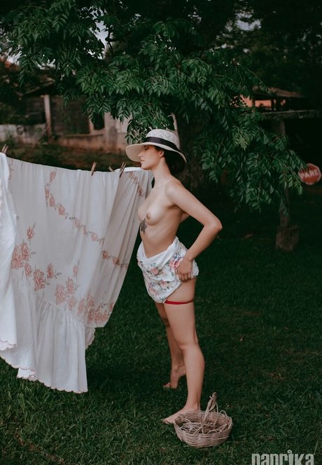 脱衣OnlyFans セクシーヌード 写真