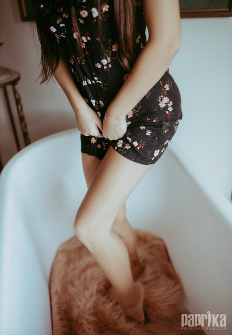 熟女のおまんこオンリーファンズ 無料裸 画像