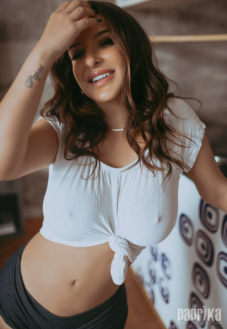 赤毛のソロOnlyFans 無料ヌード 画像