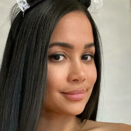 黒檀の猫オンリーファンズ ポルノグラフィック アーカイブ