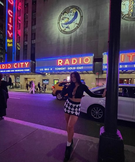 小人ヌードオンリーファンズ セクシーxxx 画像