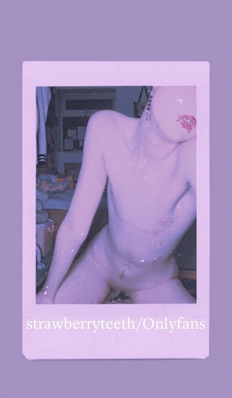 strawberryteeth セクシーなスター 画像