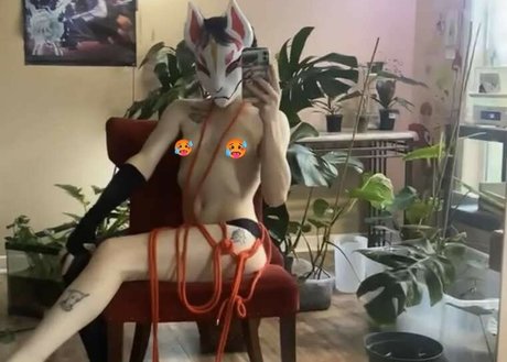 milkw0lf xxxスター 画像