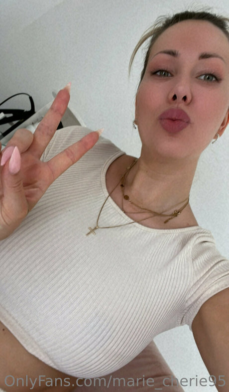 黒檀の猫オンリーファンズ ベスト 画像