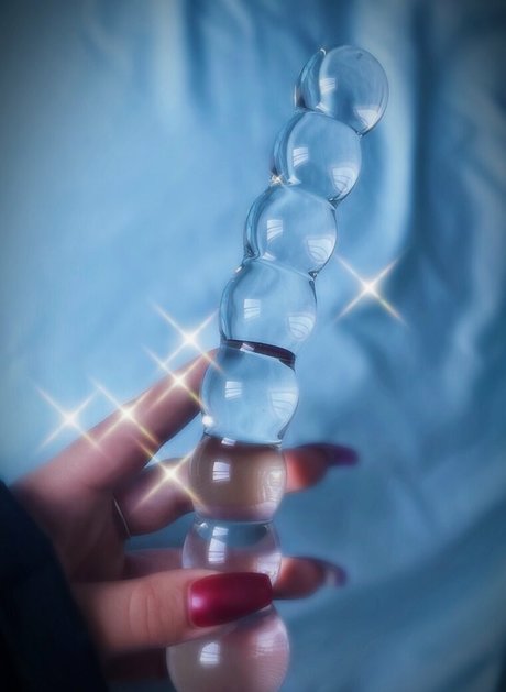 lilylightskin ヌードモデル 写真