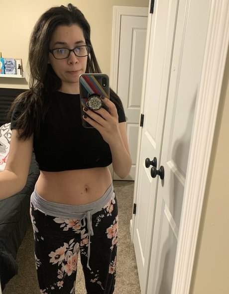 BBW妻オンリーファンズ 裸 画像