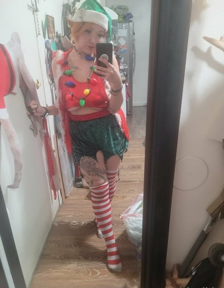 小人ヌードオンリーファンズ 無料セクシー 写真