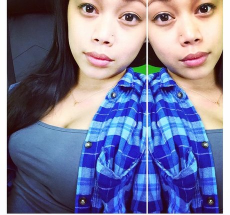 巻き毛のティーンズOnlyFans ホットセックス 写真