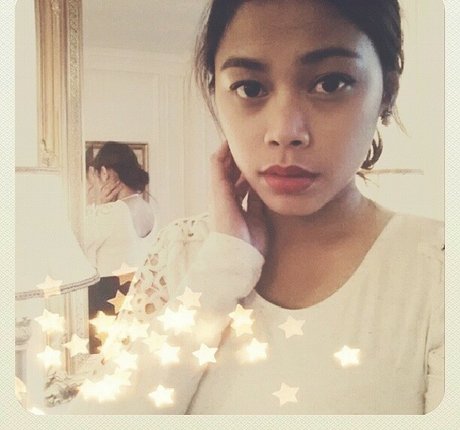 金髪クーガーオンリーファンズ 美しい裸 写真