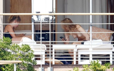 ビデオ通話 オンリーファンズ トップ アーカイブ