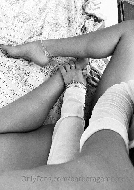 小さなオンリーファンズ 無料xxx 画像