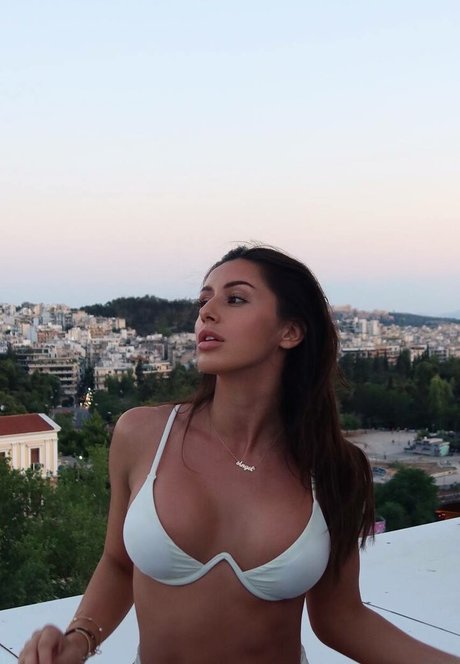 Adalline トップスター 写真