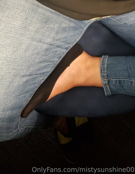 ソロオンリーファンズ エロチック 写真