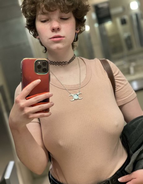 xpurrrsephone 裸の女優 写真