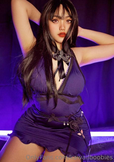 kawaiiboobies エロティックなモデル 画像