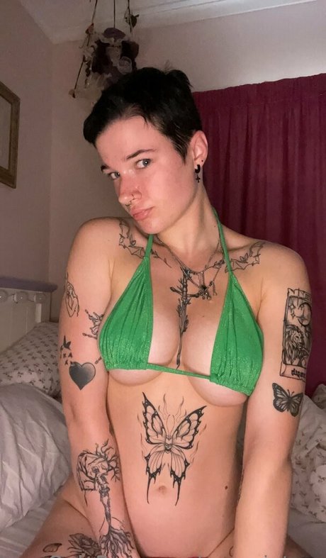 Eve winters セクシーモデル アーカイブ