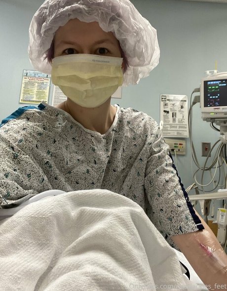 アジアン・エボニー・オンリーファンズ 美しいヌード ギャラリー