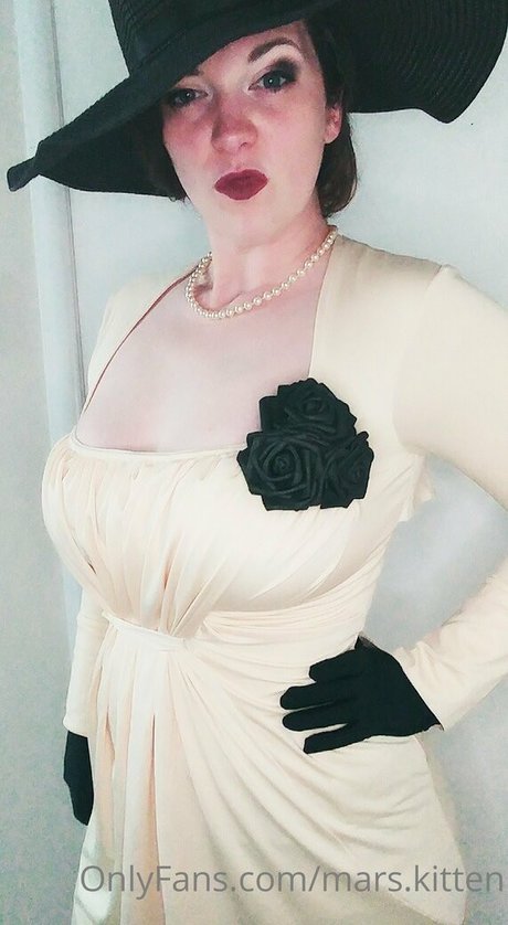 背が高くて巨乳のOnlyFans 無料裸 写真