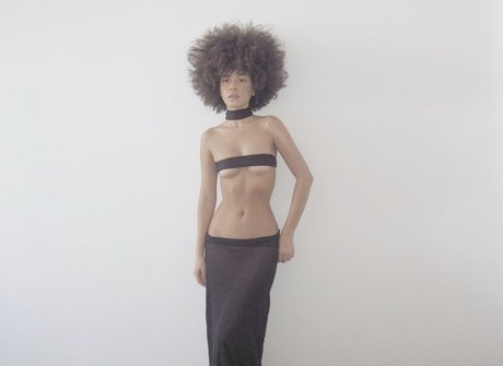 Cecilia Senhorinha ポルノスター セクシー 写真