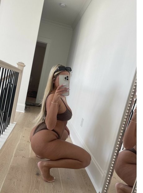 Xoxobodybaby ホットなモデル ギャラリー