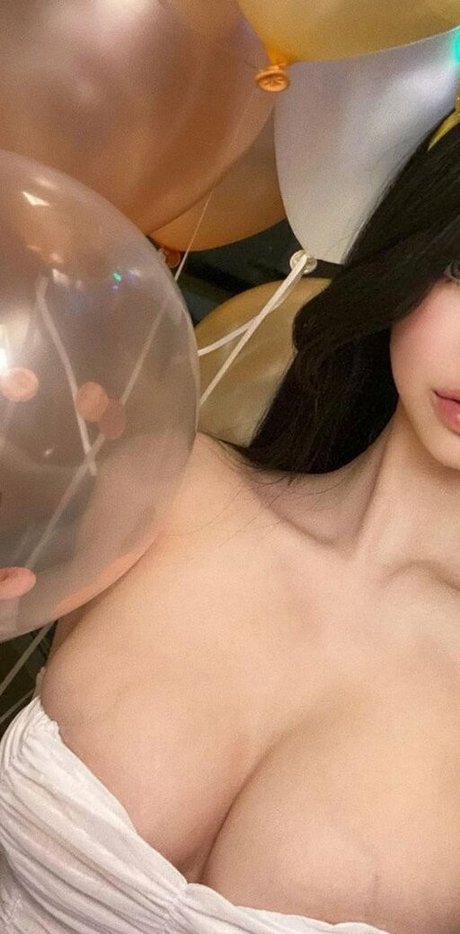 janie lin エロティックなスター アーカイブ