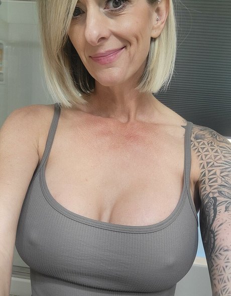 sweet n sexy erin 高品質モデル 写真