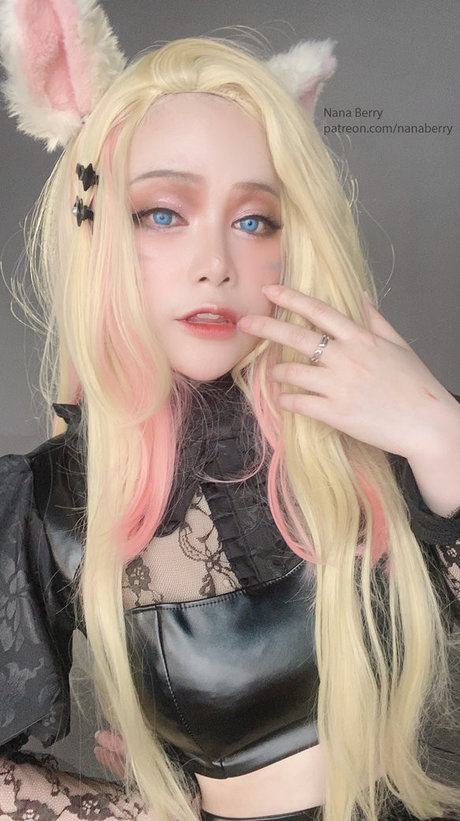 垂れ下がった熟女OnlyFans 美しいヌード ギャラリー