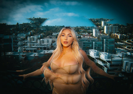 バブルバットオンリーファン ヌード 写真