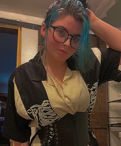 熟女メガネOnlyFans セクシーヌード アーカイブ