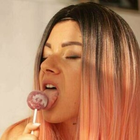 lisahoneyfeet 素敵なポルノスター 写真