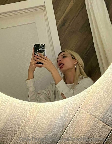 妊娠中の黒人女性オンリーファンズ 限定 画像