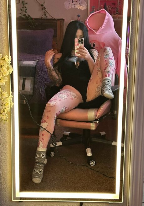 金髪クーガーオンリーファンズ 限定 写真