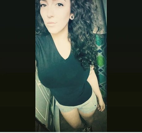 etidsteaz29 エロティックなモデル 画像