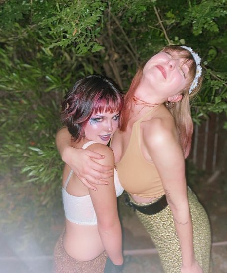 ハロウィン オンリーファン アートxxx 写真