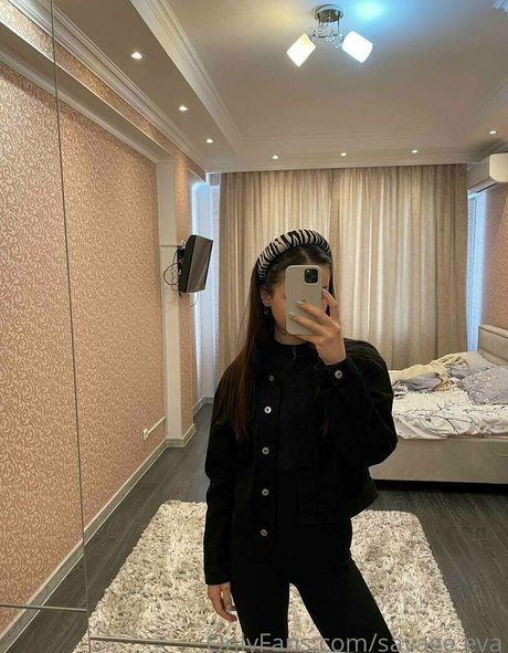 savage eva 高品質のポルノスター 画像