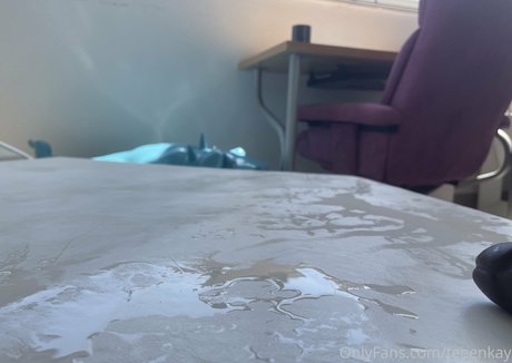 kayklou 高品質女優 写真