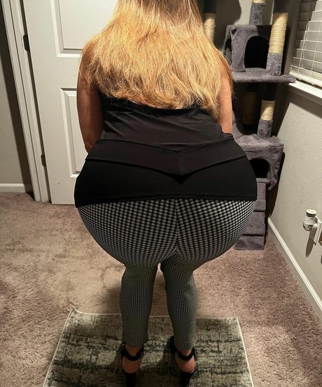 肉厚マンコオンリーファンズ 無料裸 ギャラリー