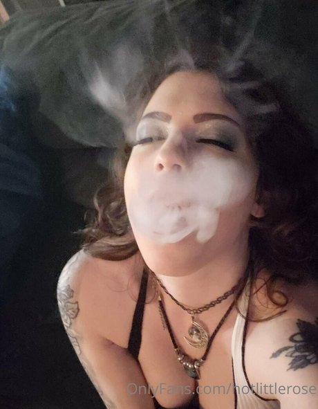 お金 オンリーファンズ 無料アダルト 画像