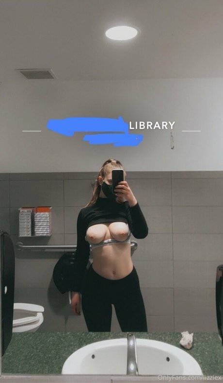 ブロンドビキニOnlyFans 美しいポルノ 画像