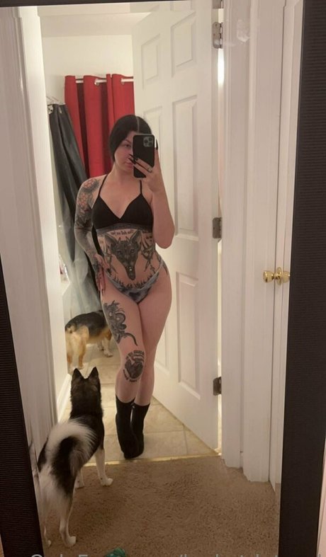 lookatdatgurl ヌードスター 写真