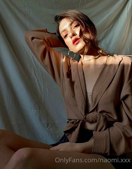 scarlett oharra 無料モデル 写真