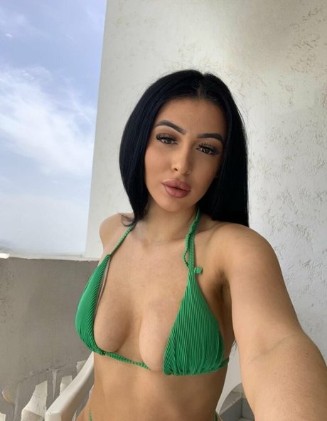 アジアン・エボニー・オンリーファンズ 限定 写真