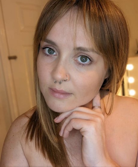 constanceflame エロティックなスター 写真