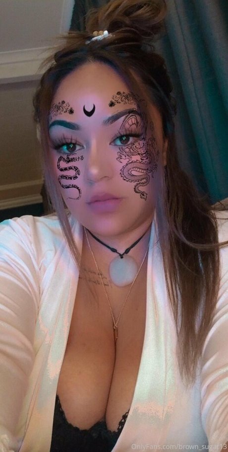 背が高くて巨乳のOnlyFans 無料xxx 写真