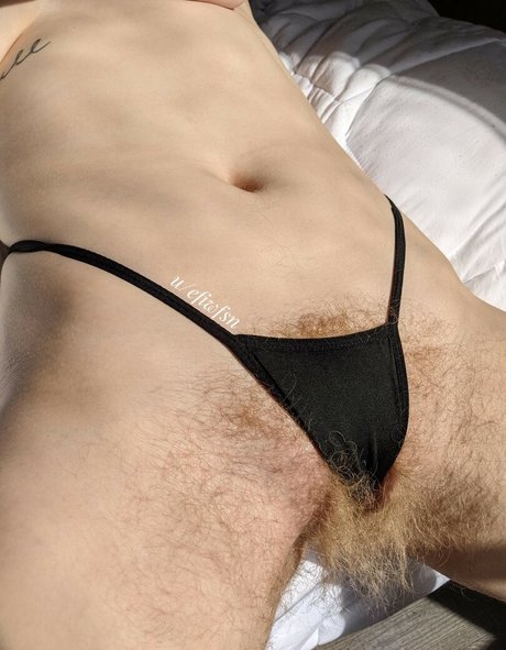 熟女の足オンリーファンズ 美しい 画像