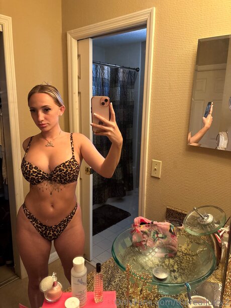 therealjuicy2 無料のスター 画像