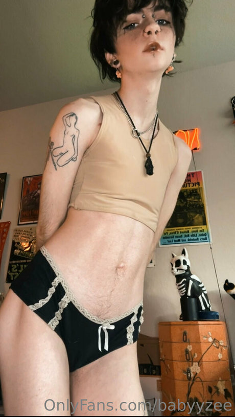 お尻オンリーファン ホット裸 画像