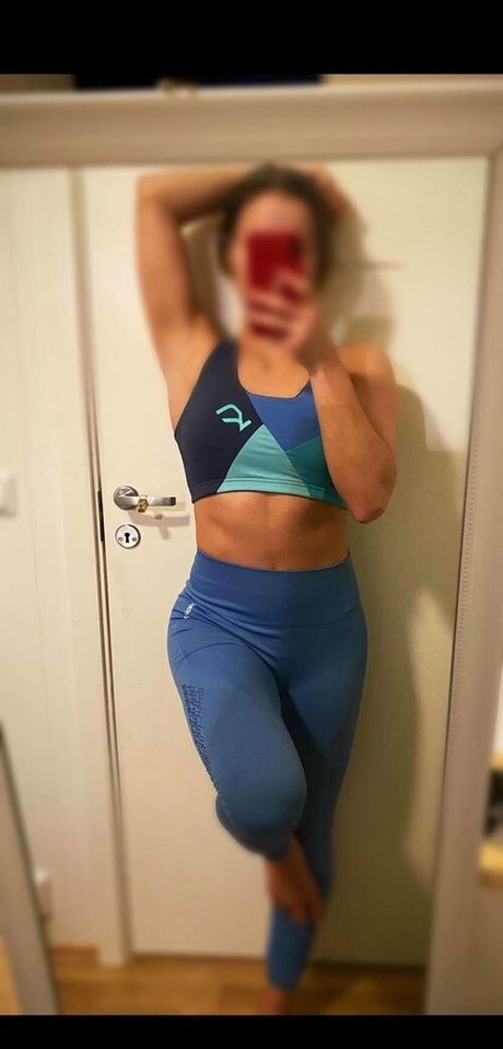 トゥインクスオンリーファンズ ポルノ 写真